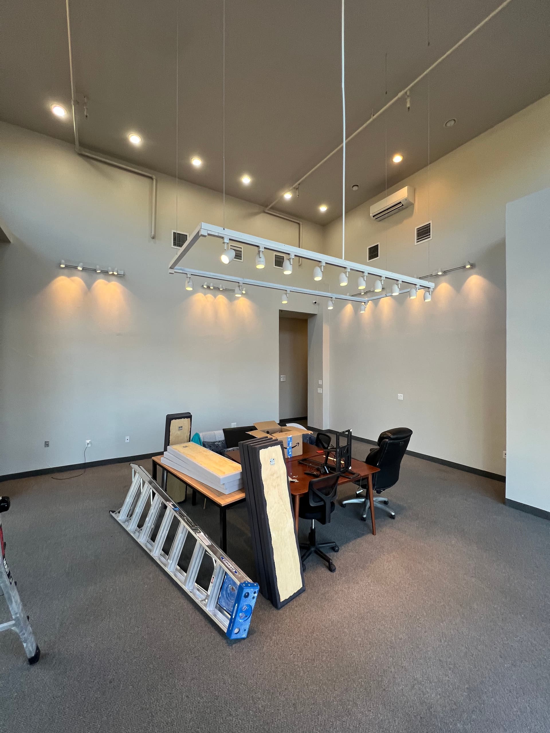 Gallery photos for Fresh Paint and Full Office Setup in St. George: Image #1