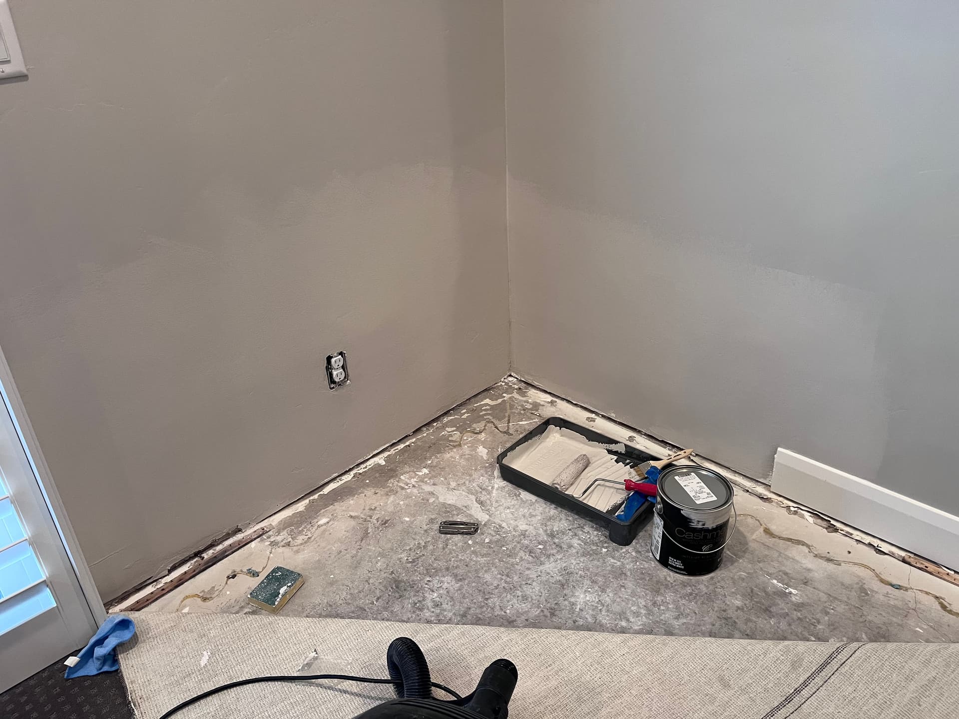 Drywall Patch, Fresh Paint, and New Baseboards Done Right image