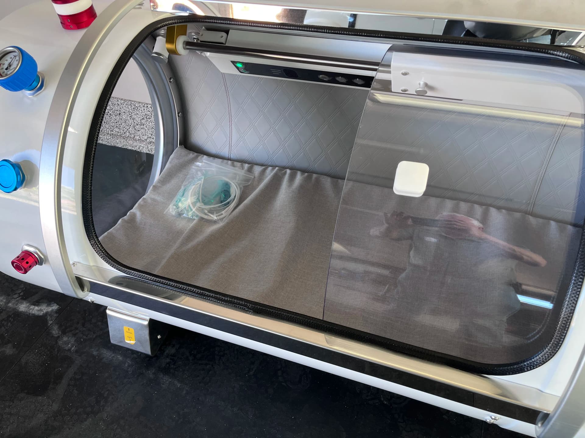 Gallery photos for Hyperbaric Chamber Install in St. George - Not Your Typical Job: Image #1