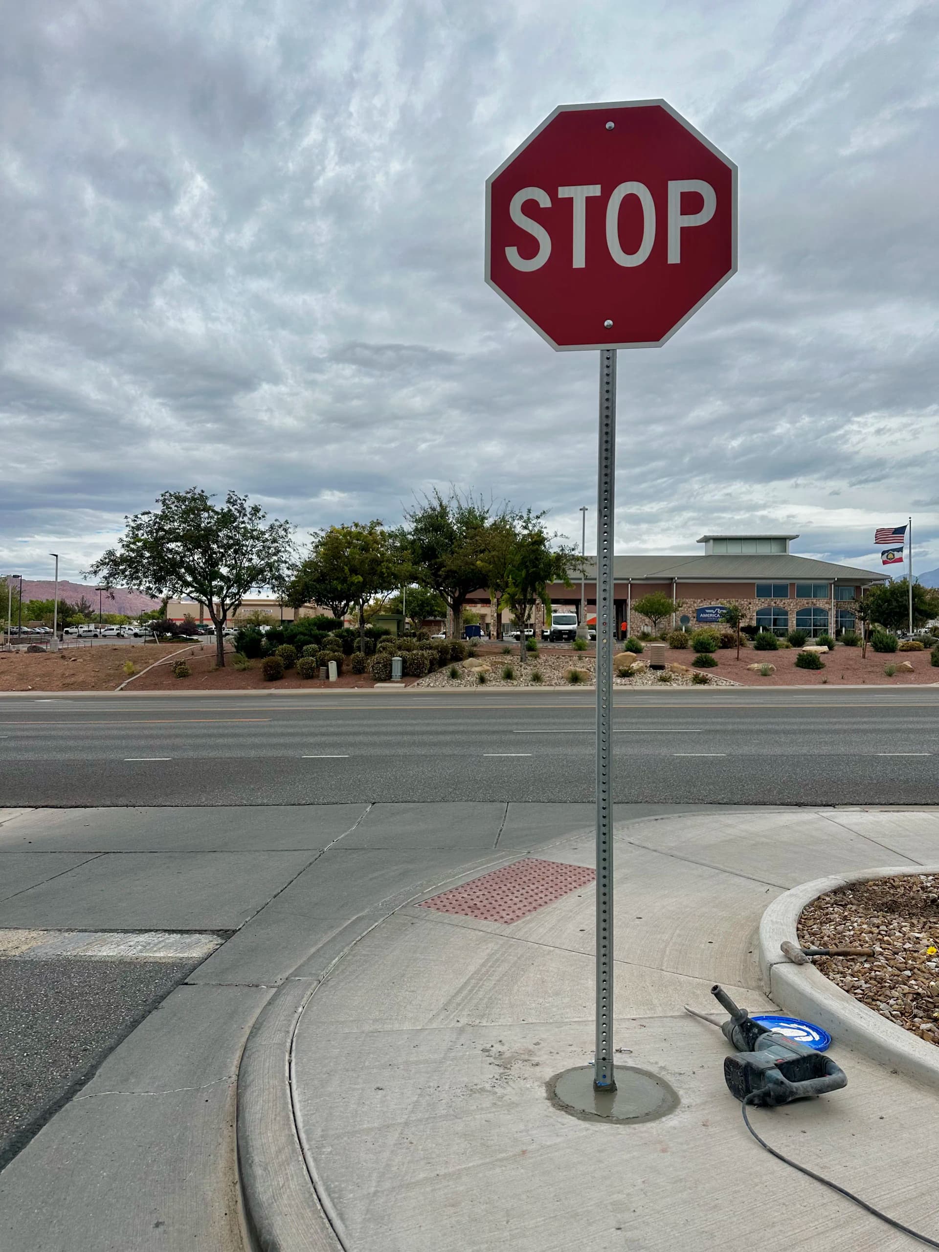 Gallery photos for Stop Sign Installation Keeps a St. George Corner Safe: Image #1