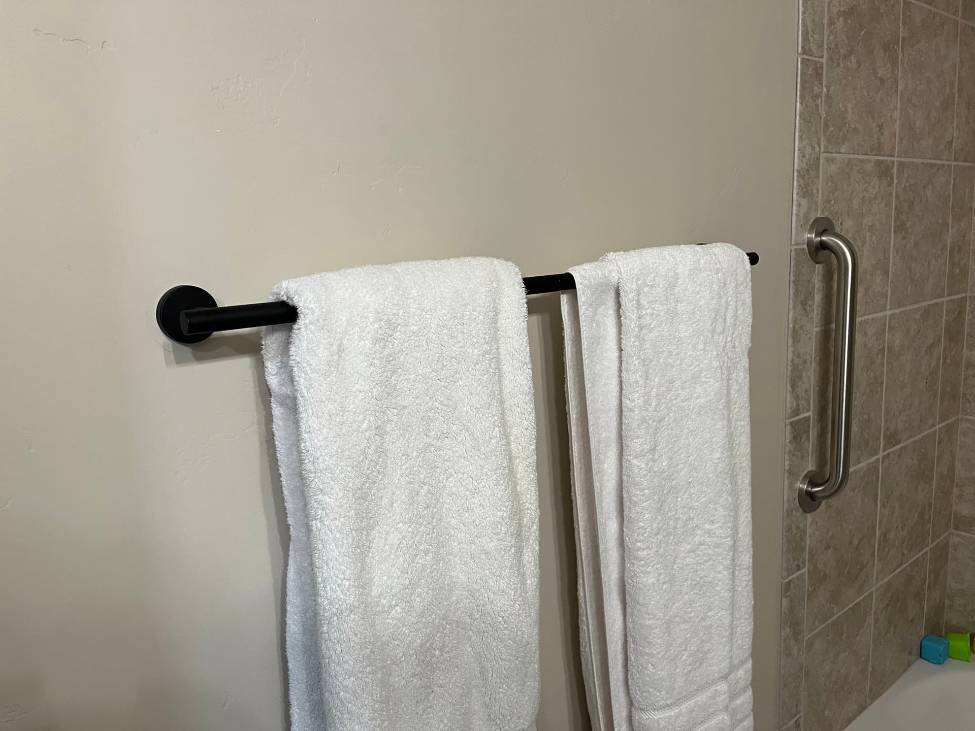 Gallery photos for Illuminate Your Home with Stunning Lighting and Impeccable Details: Image #9