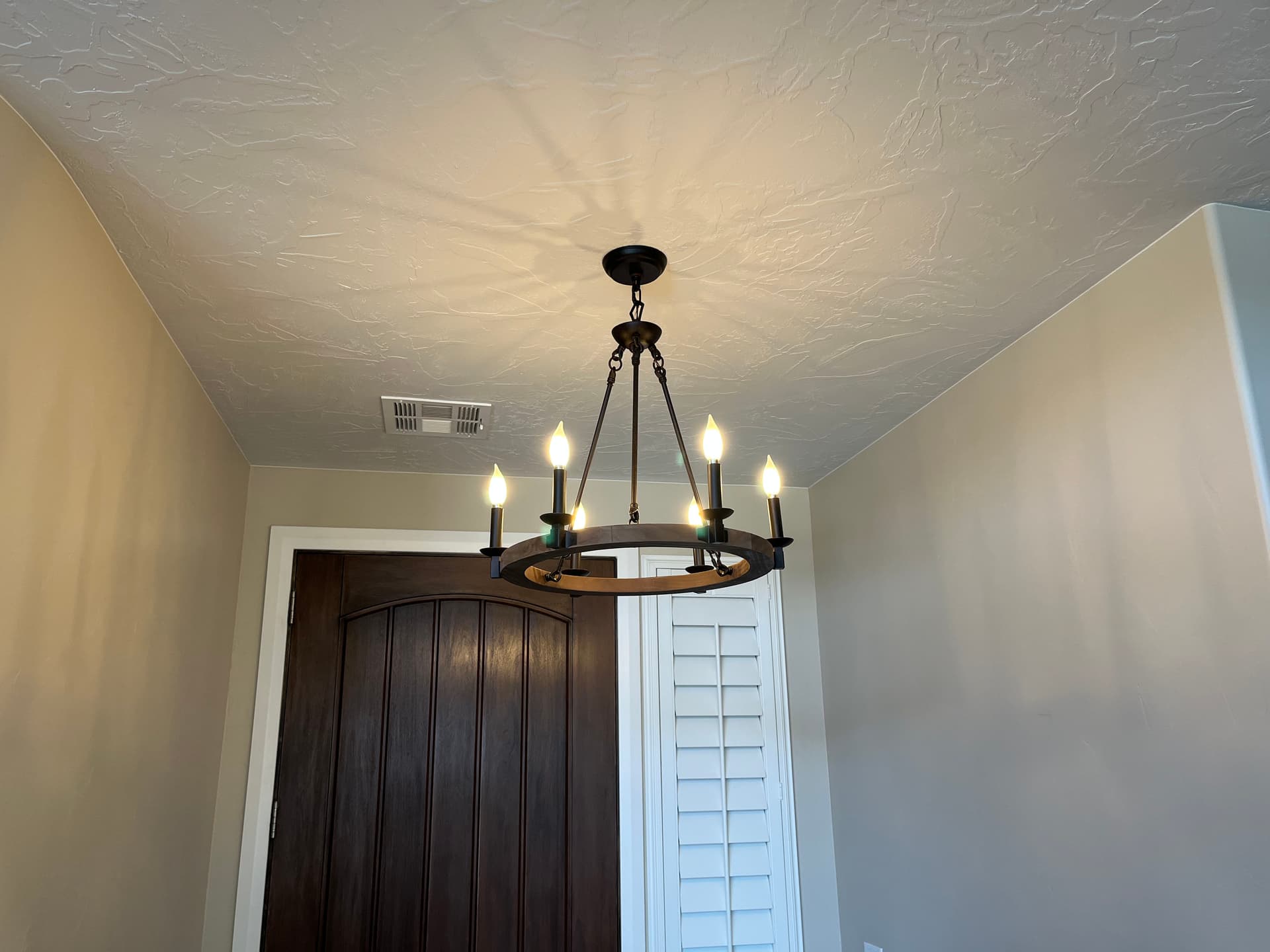 Gallery photos for Illuminate Your Home with Stunning Lighting and Impeccable Details: Image #3