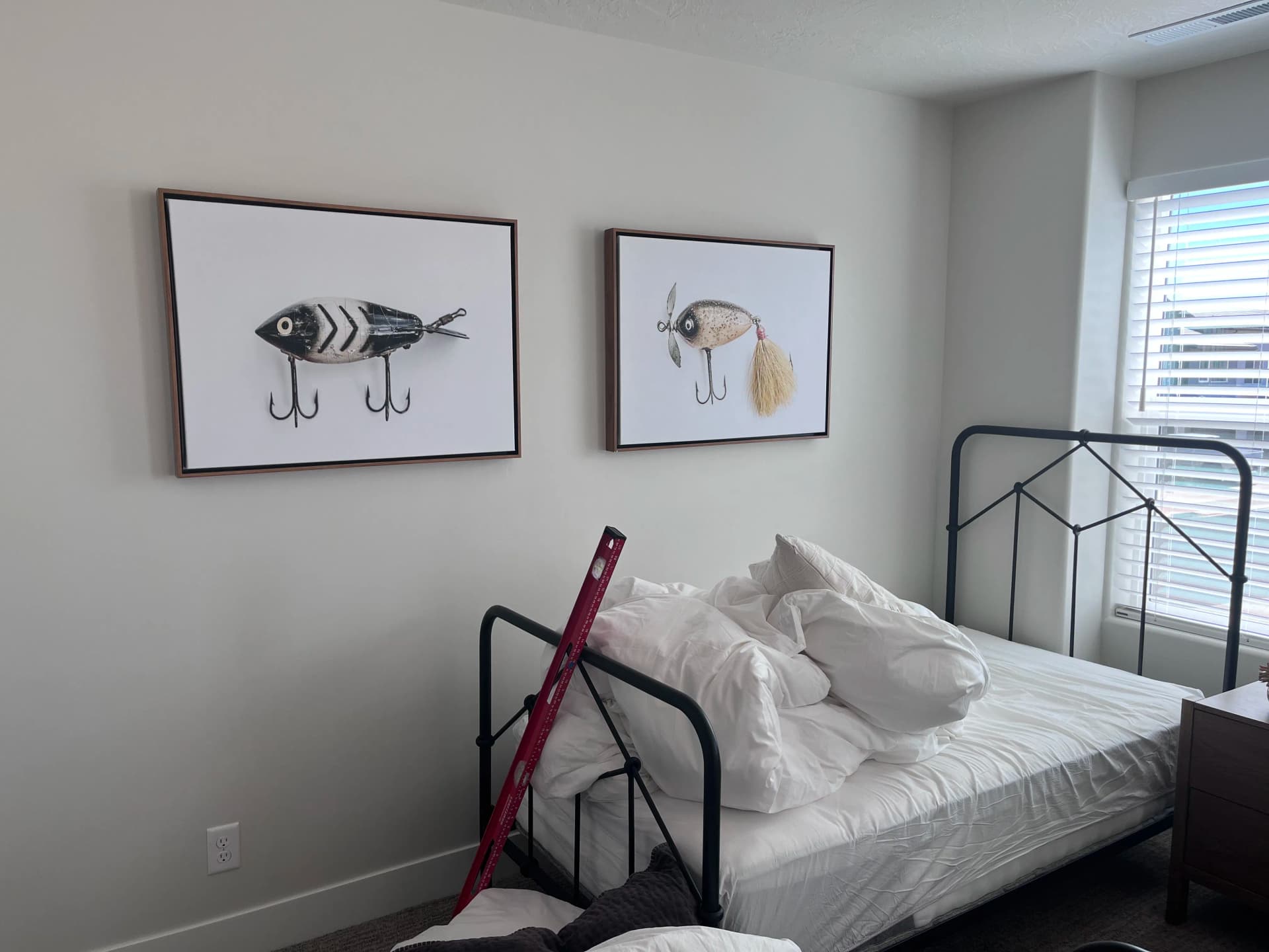Gallery photos for Art Hanging and Mirror Installation That Makes a House Feel Like Home: Image #5
