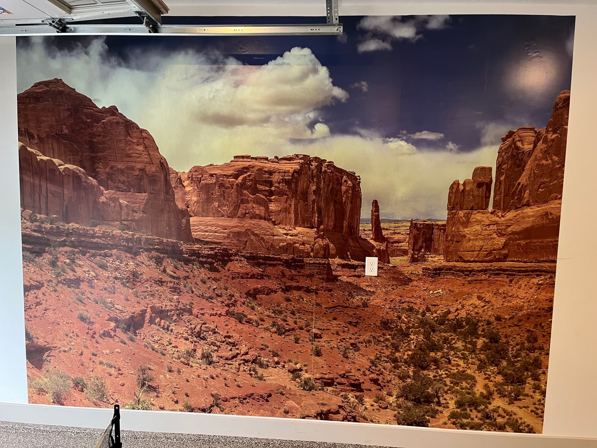 Gallery photos for Stunning Desert-Themed Game Room Transformation: Image #2